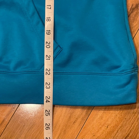 Women’s XL extra large Under Armour hoodie - Picture 9 of 9